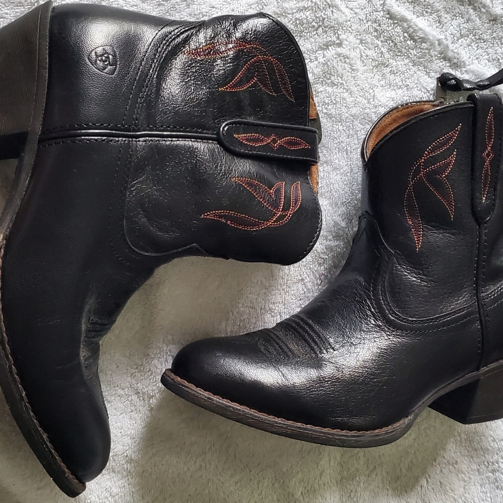ARIAT Leather Western Boot 7.5 Med